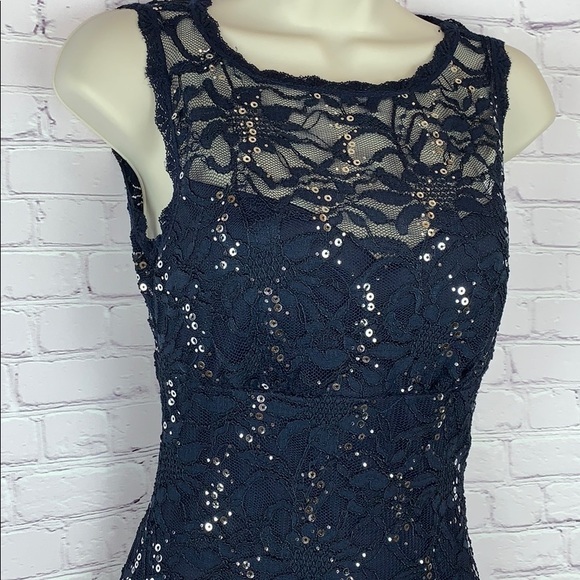 ✨Navy Lace & Silver sequin Open back Dress stretch - Picture 2 of 8